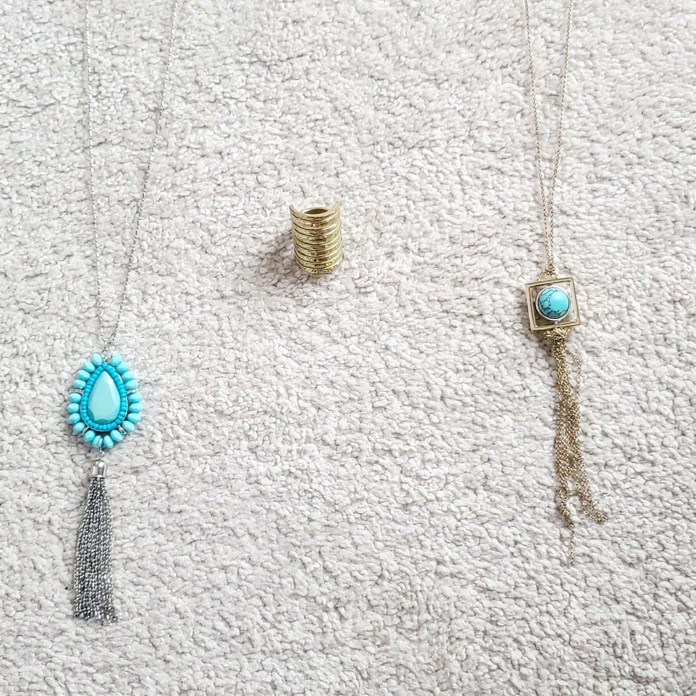 Jewelry bundle!! - Picture 3 of 4